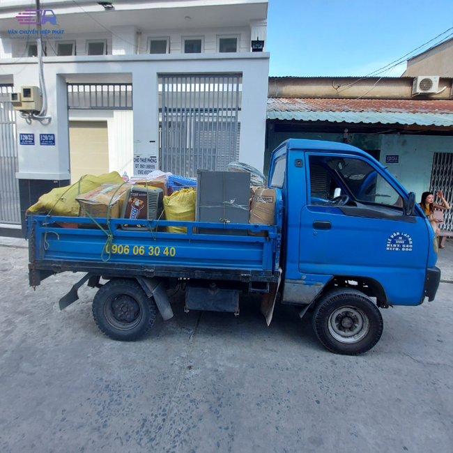 Xe ba gác chuyển đồ