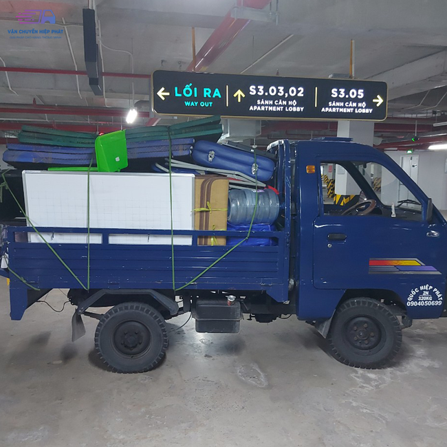 Xe ba gác chở đồ cồng kềnh