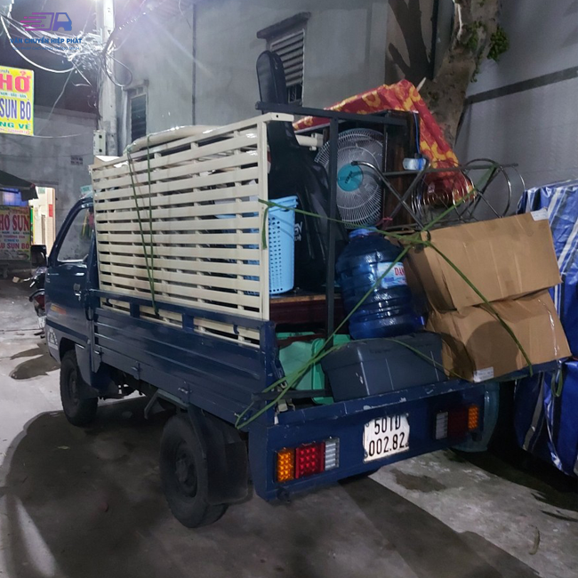Xe ba gác chuyển trọ